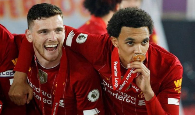 利物浦的新篇章：萨拉赫与罗伯逊告别，克洛普的时代落幕