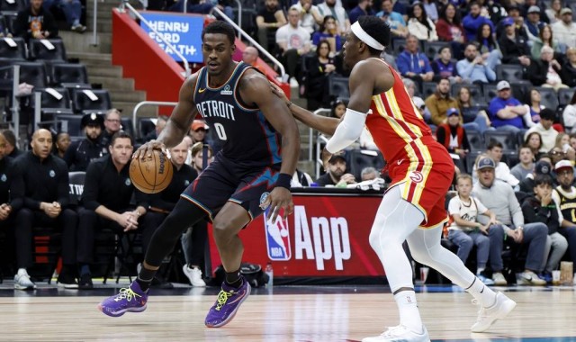 杰伦约翰逊27+8+12 杜伦26+14+失绝杀活塞加时负老鹰